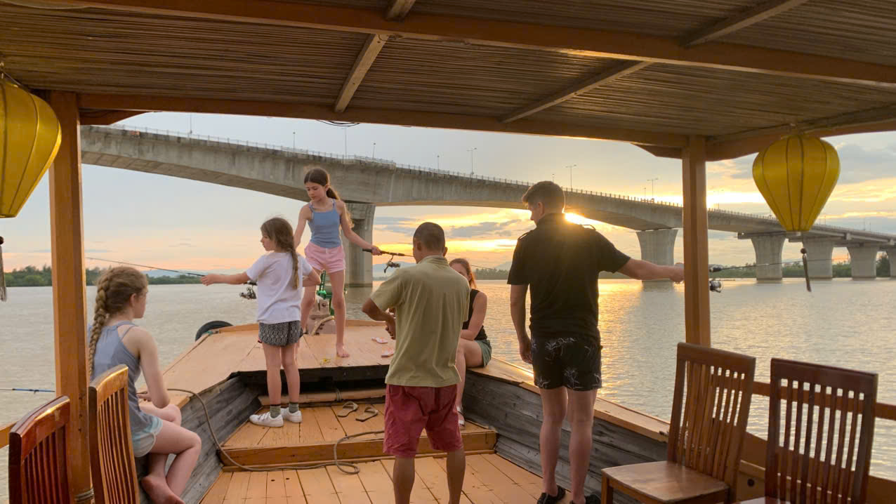 Hoi An Fishing BBQ Sunset Boat Trip